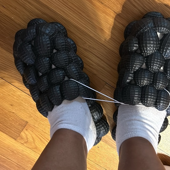 Brand new slip ons size 38-39 - Picture 4 of 4